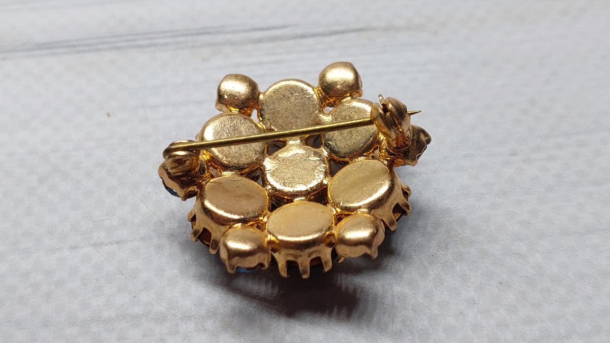 Vintage Brooch.