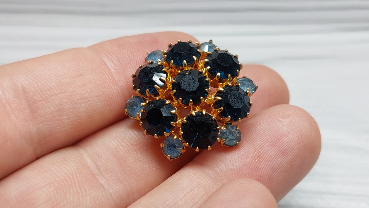 Vintage Brooch.