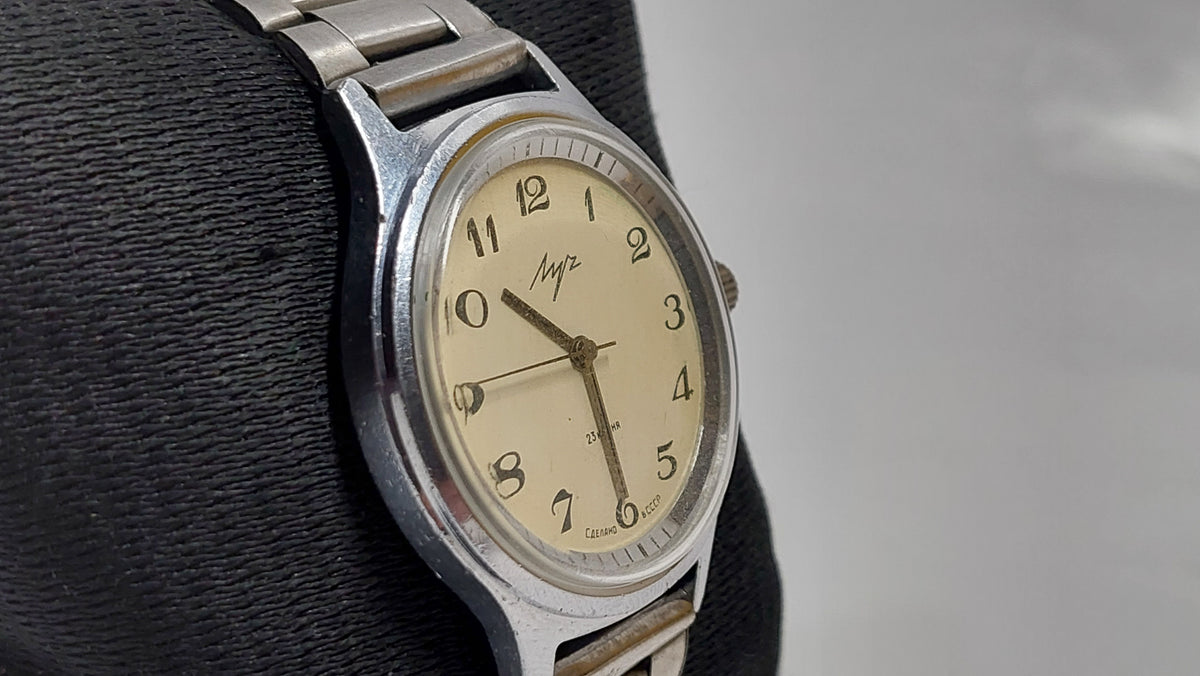 Soviet vintage watches Mechanical watches LUCH Mechanical watches USSR.