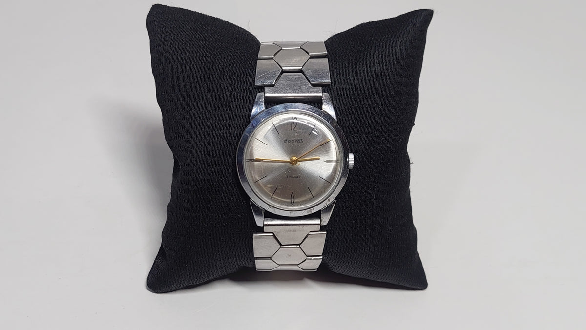 Soviet vintage watches VOSTOK watches mechanical mechanical watches USSR.
