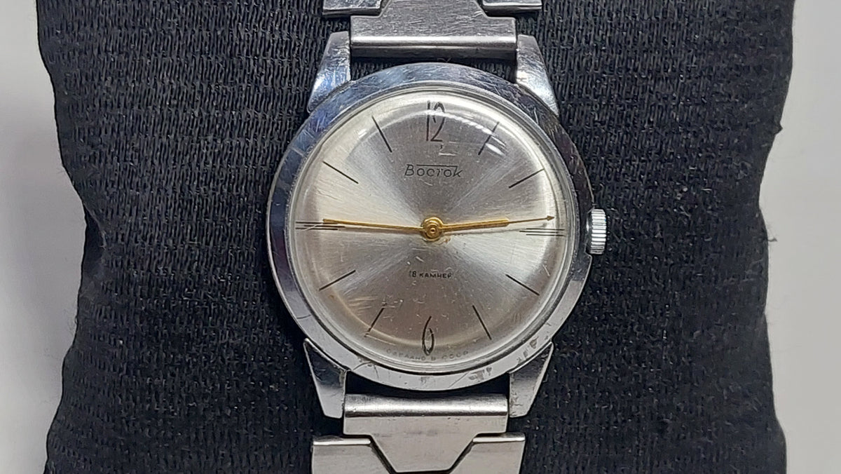 Soviet vintage watches VOSTOK watches mechanical mechanical watches USSR.