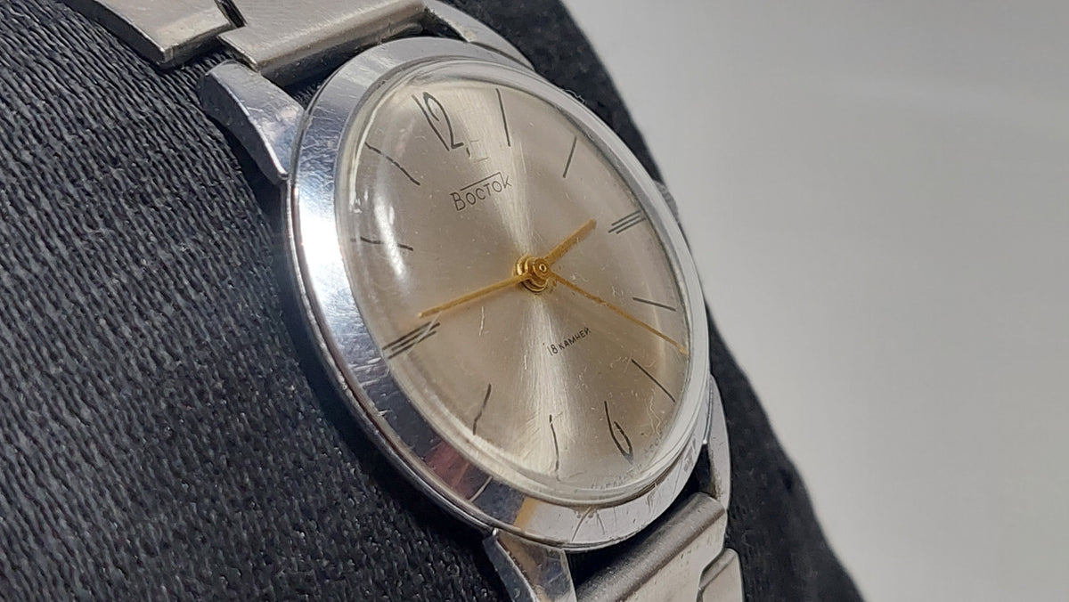 Soviet vintage watches VOSTOK watches mechanical mechanical watches USSR.