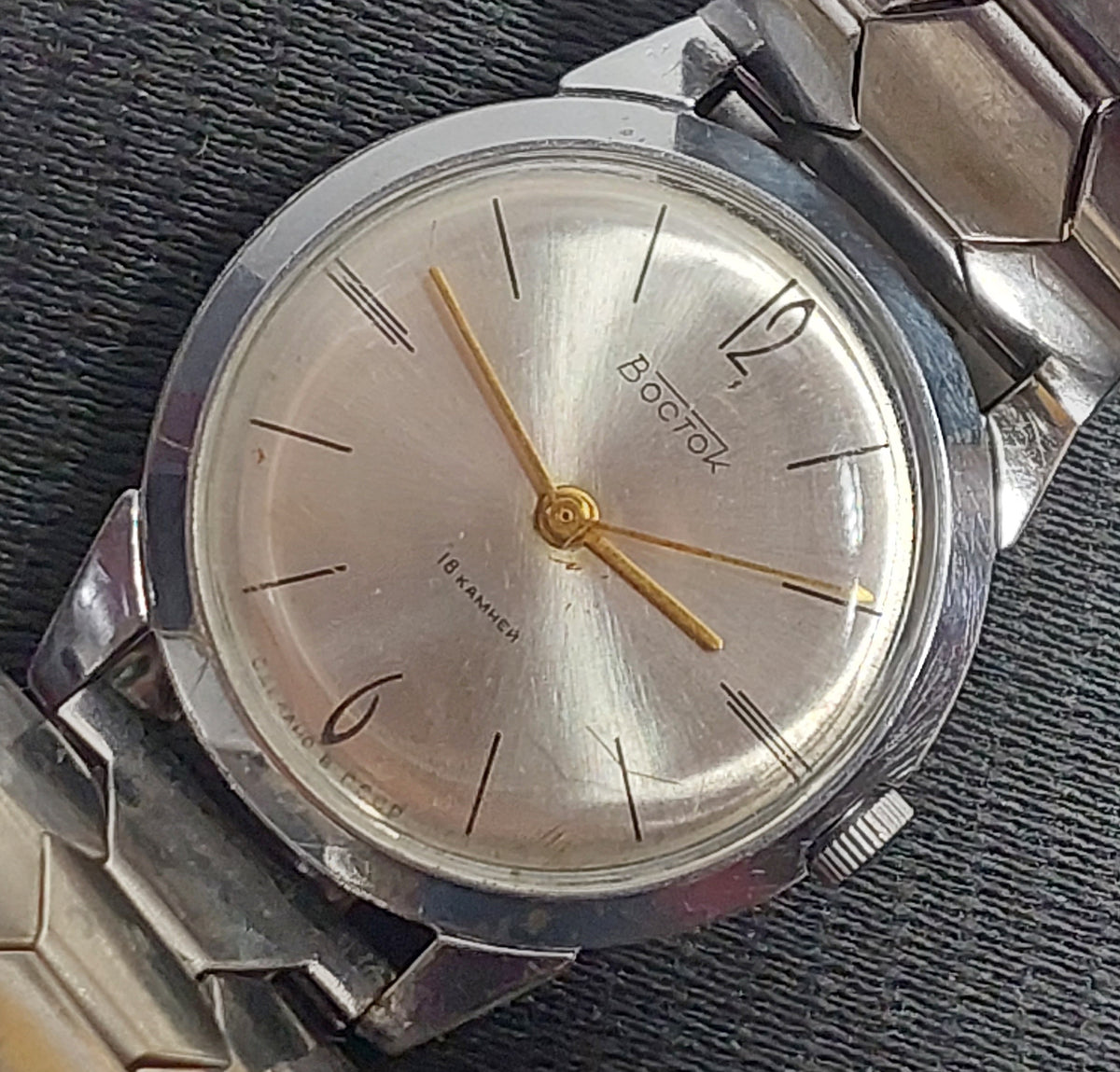 Soviet vintage watches VOSTOK watches mechanical mechanical watches USSR.