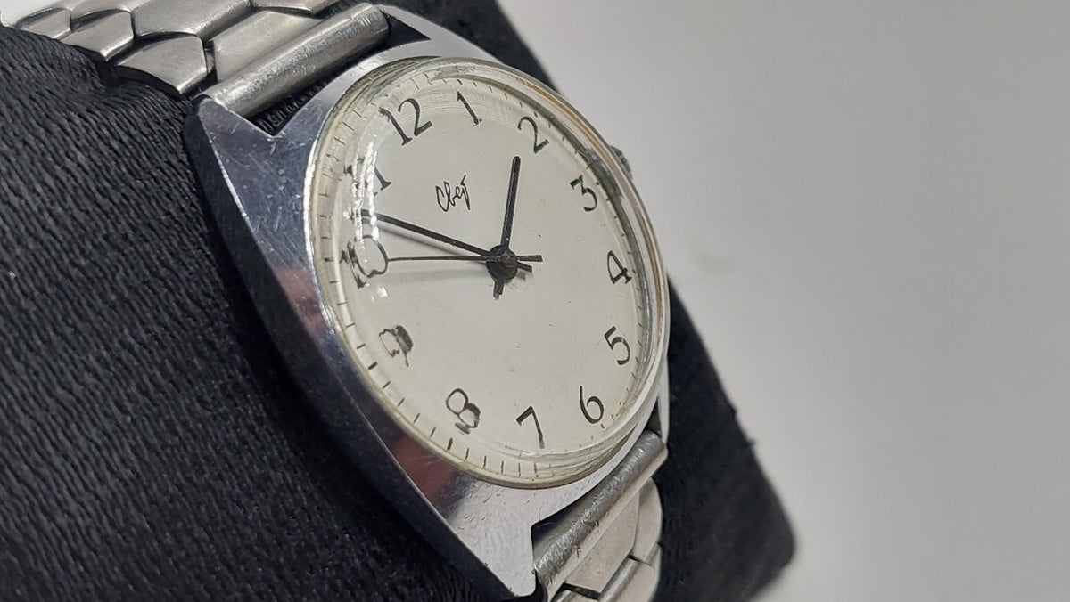 Soviet vintage watches SVET watches mechanical mechanical watches USSR.