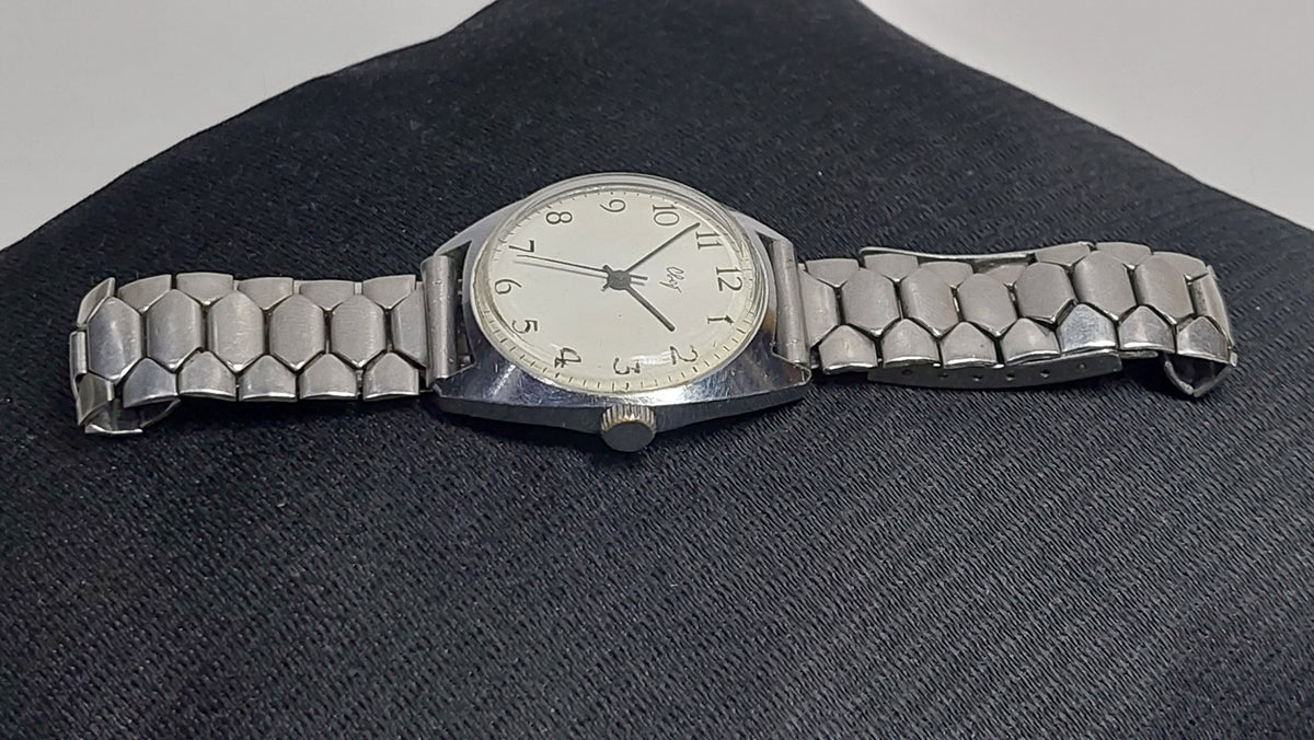 Soviet vintage watches SVET watches mechanical mechanical watches USSR.
