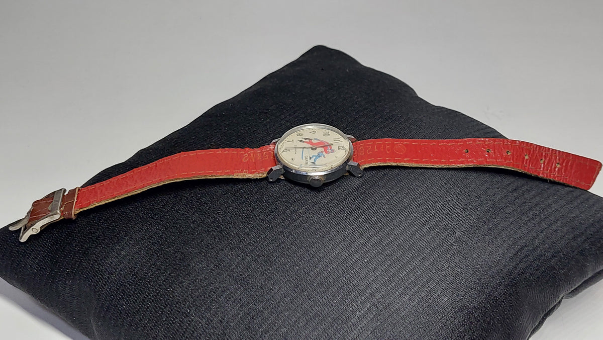 Soviet vintage children's watches Mechanical watches ZARYA skaters Mechanical watches of the USSR.