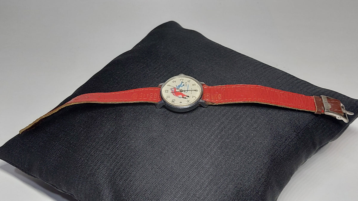 Soviet vintage children's watches Mechanical watches ZARYA skaters Mechanical watches of the USSR.