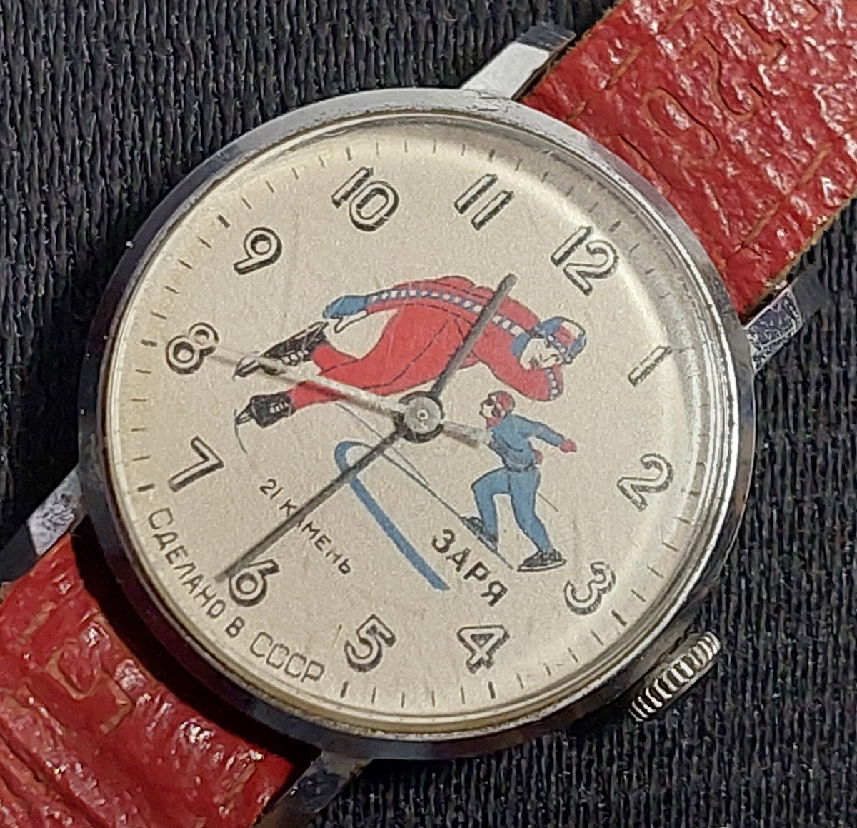 Soviet vintage children's watches Mechanical watches ZARYA skaters Mechanical watches of the USSR.