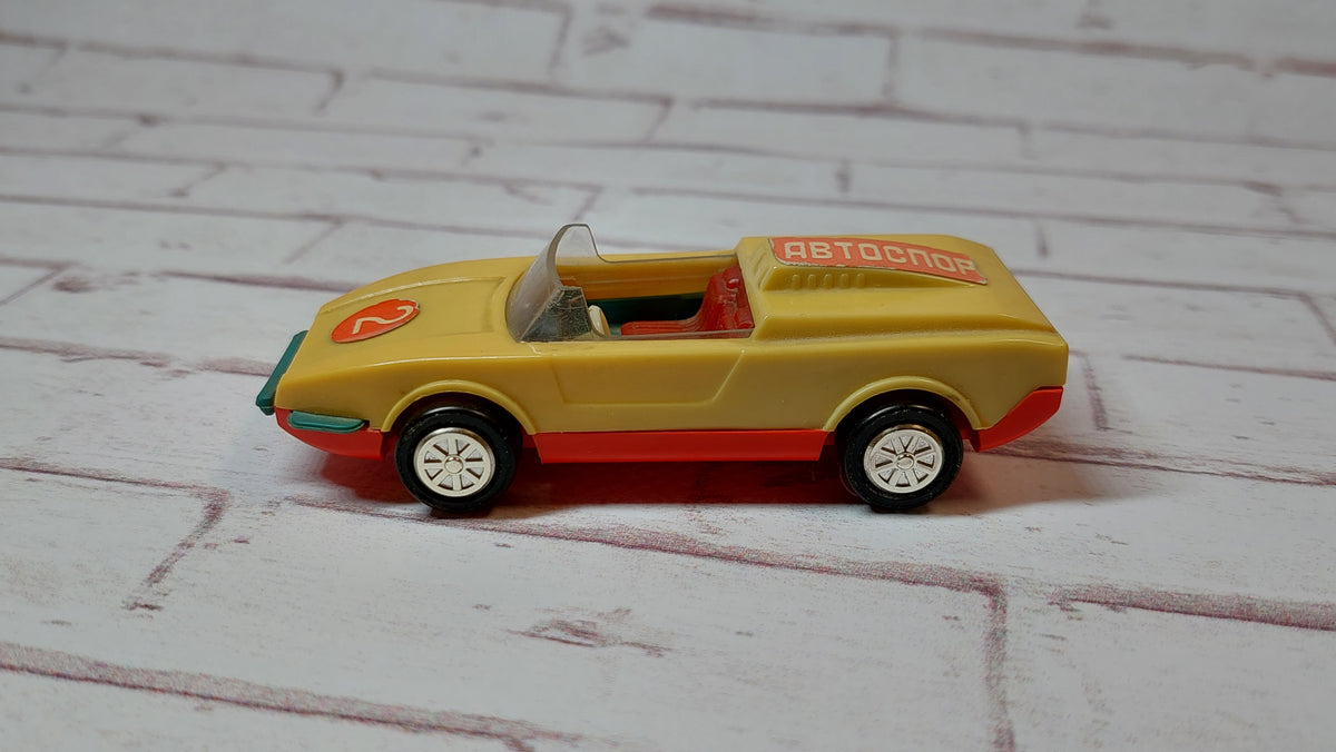 Collectible car 1/43 1970's SPORT.