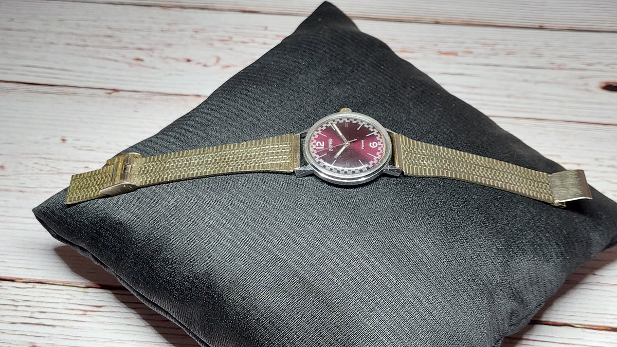 Soviet vintage watches VOSTOK mechanical mechanical watches USSR.
