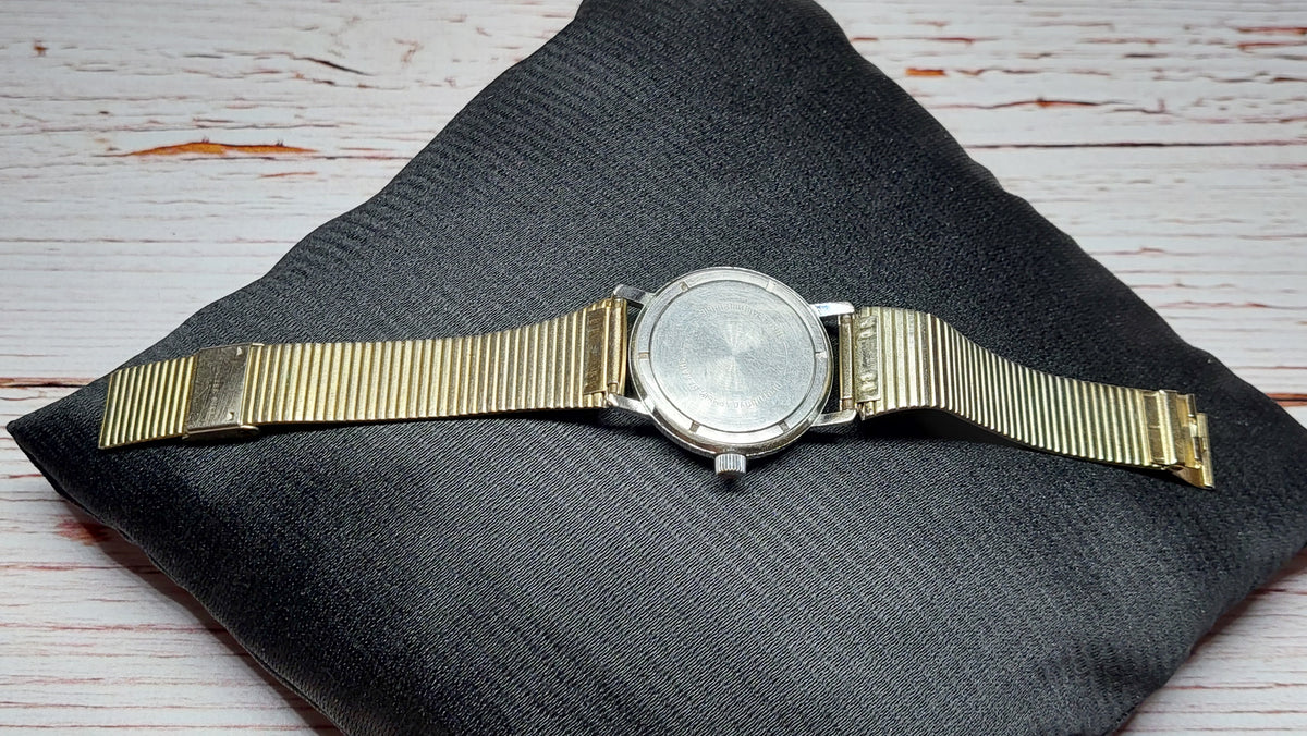 Soviet vintage watches VOSTOK mechanical mechanical watches USSR.