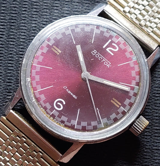 Soviet vintage watches VOSTOK mechanical mechanical watches USSR.
