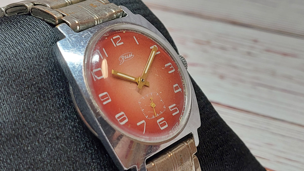 Soviet vintage watch ZiM mechanical mechanical watch USSR.