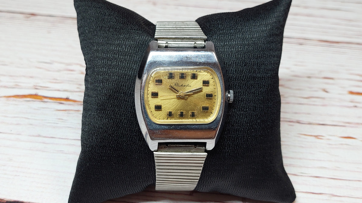 Soviet vintage watch RAKETA mechanical mechanical watch USSR.