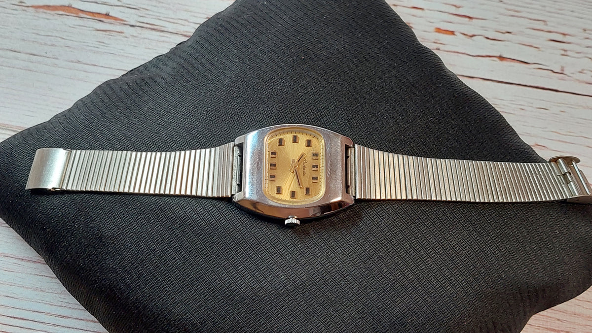 Soviet vintage watch RAKETA mechanical mechanical watch USSR.
