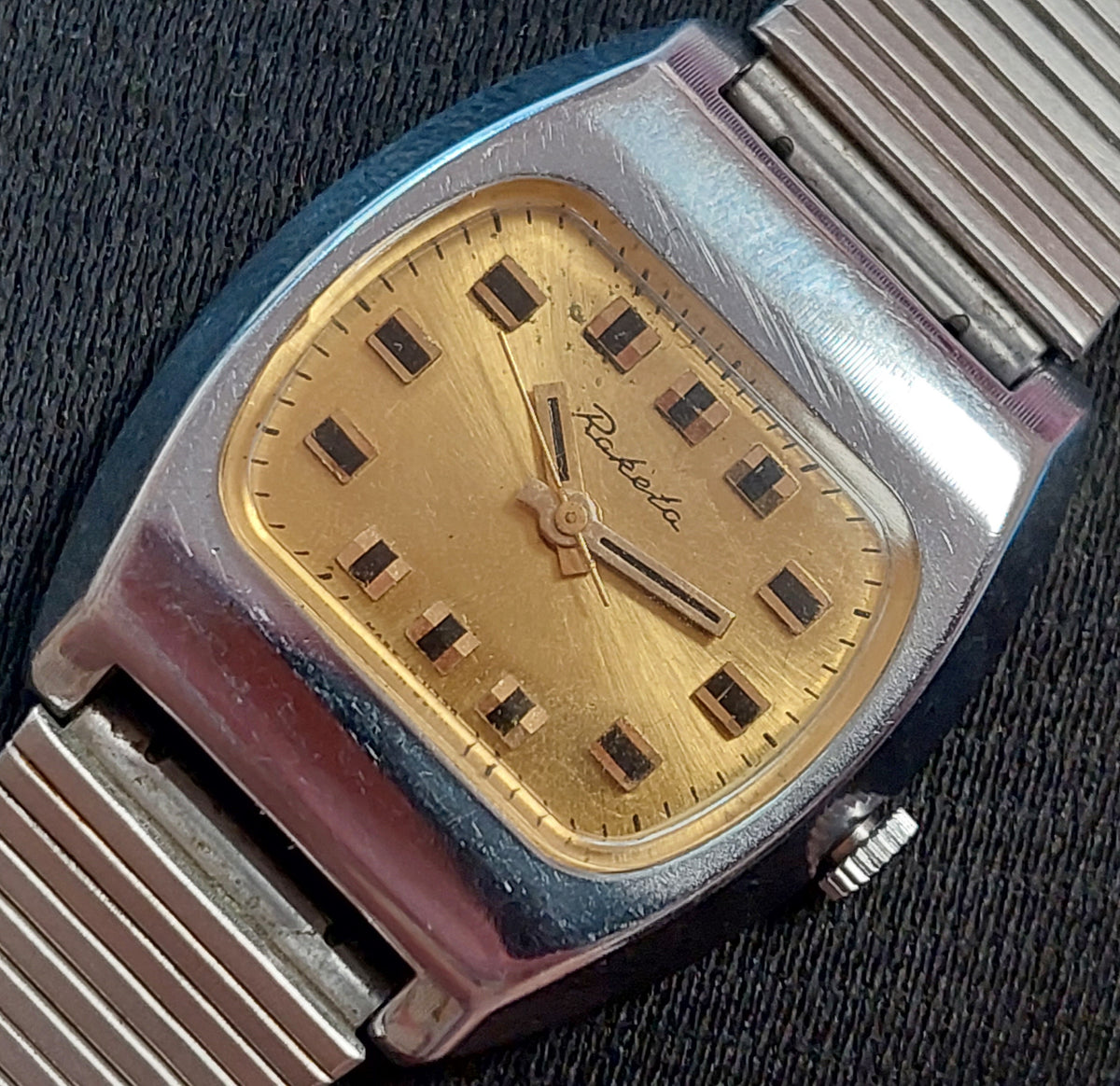 Soviet vintage watch RAKETA mechanical mechanical watch USSR.