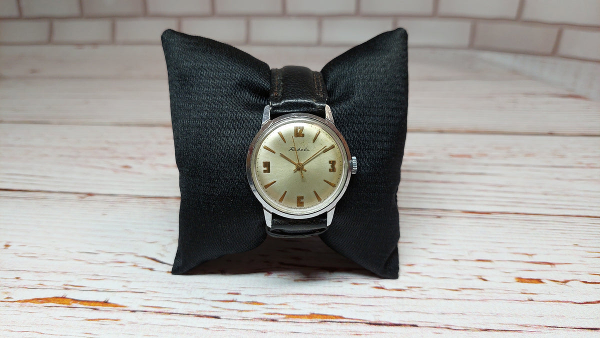 Soviet vintage watch RAKETA mechanical mechanical watch USSR.