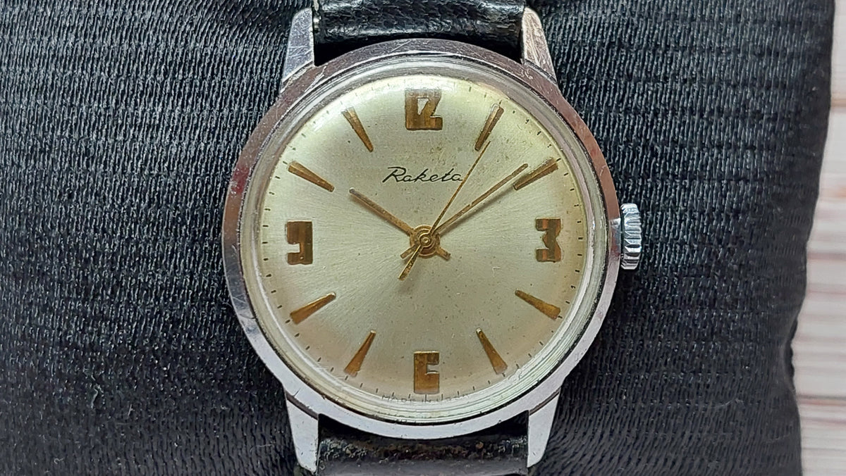 Soviet vintage watch RAKETA mechanical mechanical watch USSR.