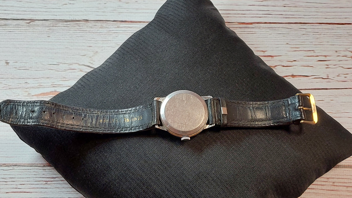 Soviet vintage watch RAKETA mechanical mechanical watch USSR.