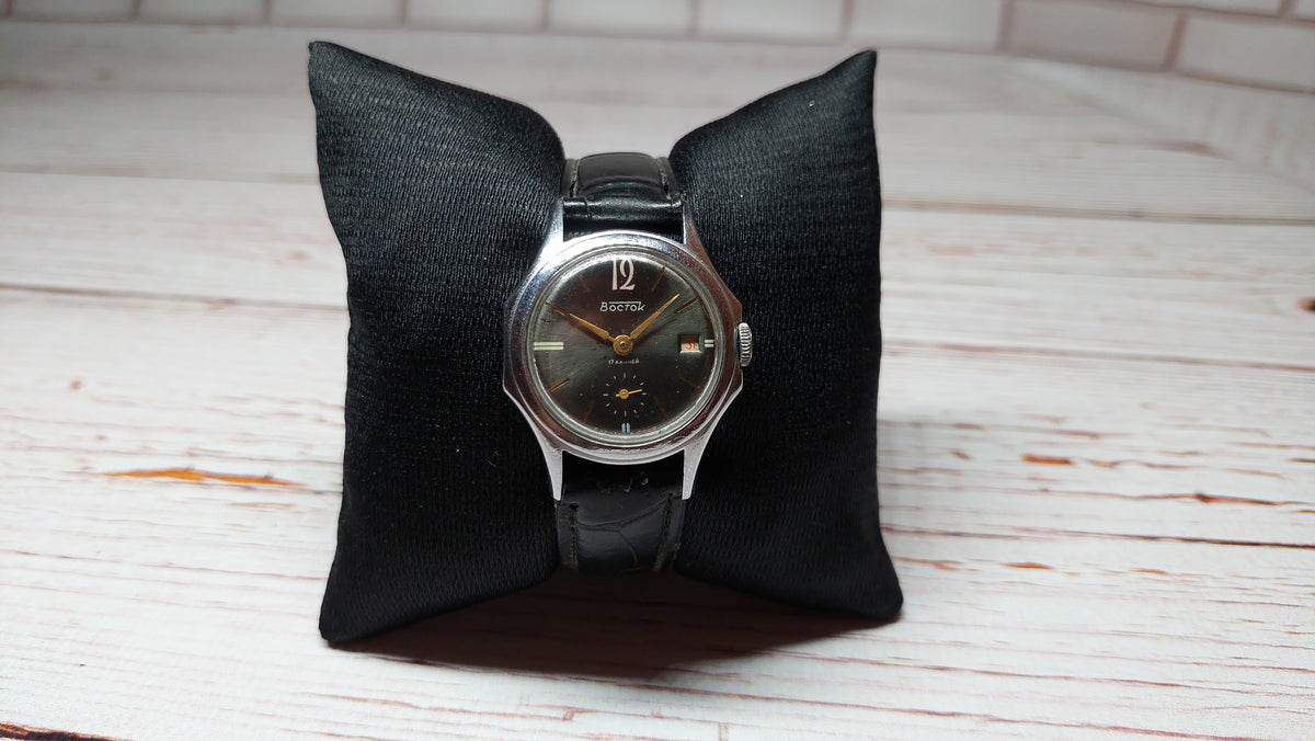 Soviet vintage watches VOSTOK mechanical mechanical watches USSR.
