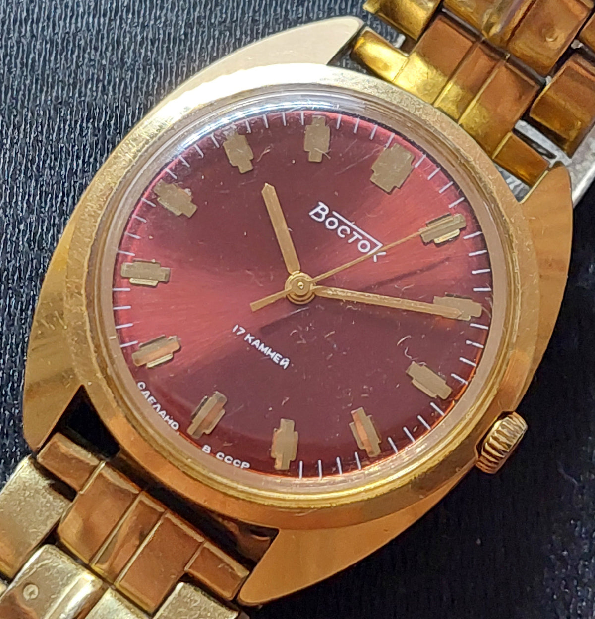 Soviet vintage watch SLAVA mechanical mechanical watch USSR.