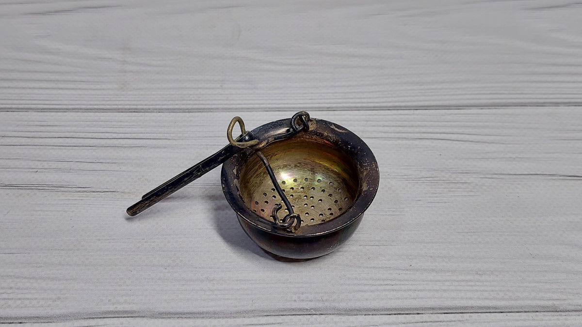 Melchior SIEVE, brass sieve silver plated.