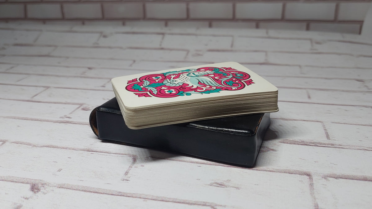 Vintage deck of playing cards with case 36 pcs.