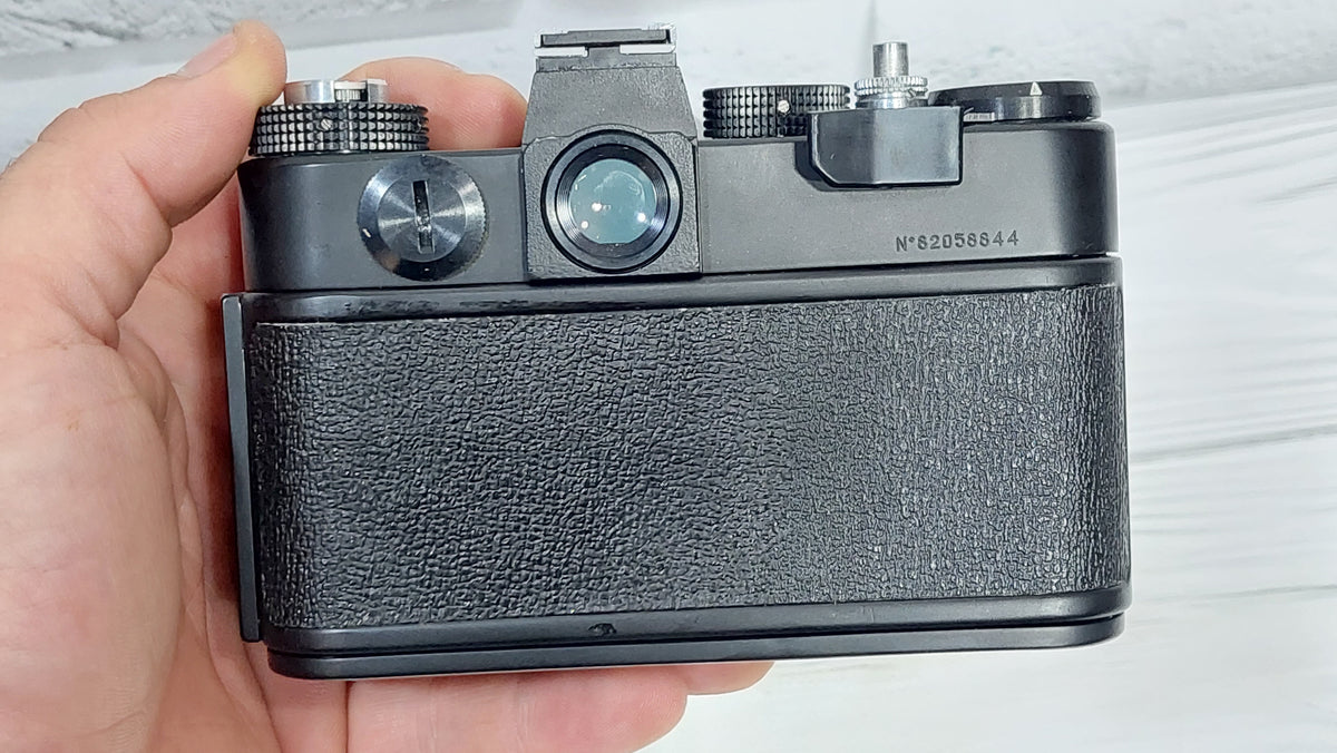 Zenith TTL Black 35mm SLR Film Camera