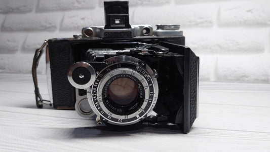 Vintage collectible Moscow-4 (Moskva) Soviet folding film photo camera