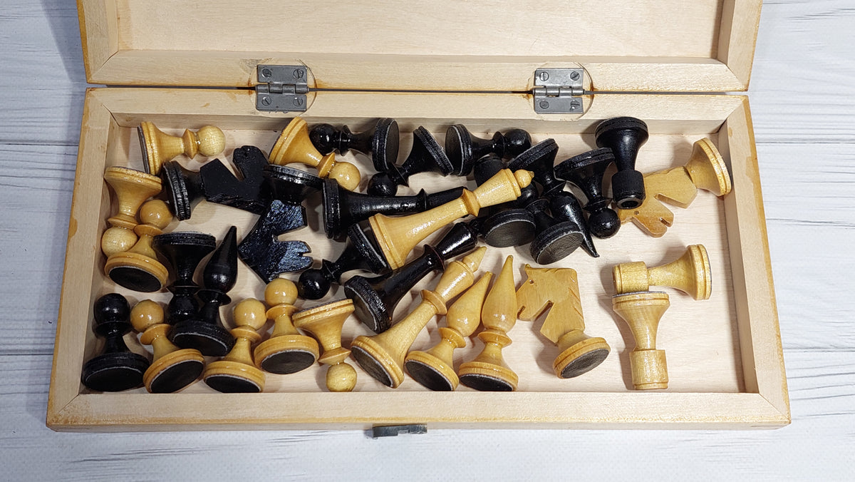 Soviet vintage chess, wooden chess made in USSR.