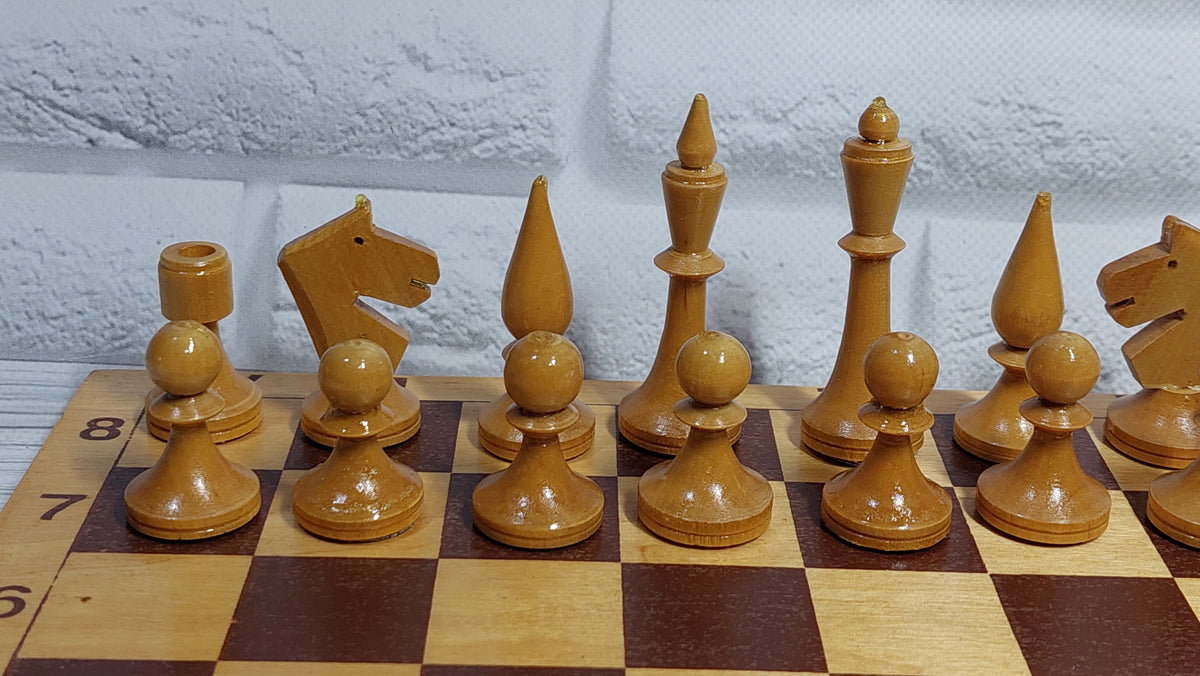 Soviet vintage chess, wooden chess made in USSR.