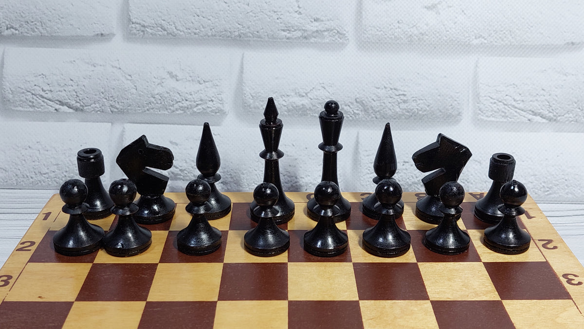 Soviet vintage chess, wooden chess made in USSR.