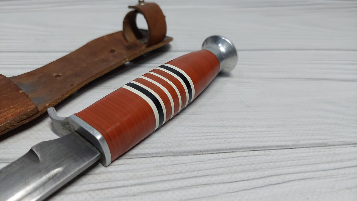 Rare vintage GDR hunter, hunting knife from the GDR Germany Munchausen factory.