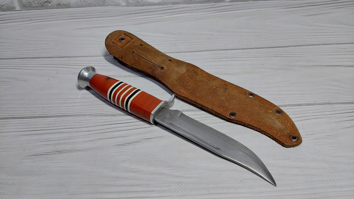 Rare vintage GDR hunter, hunting knife from the GDR Germany Munchausen factory.