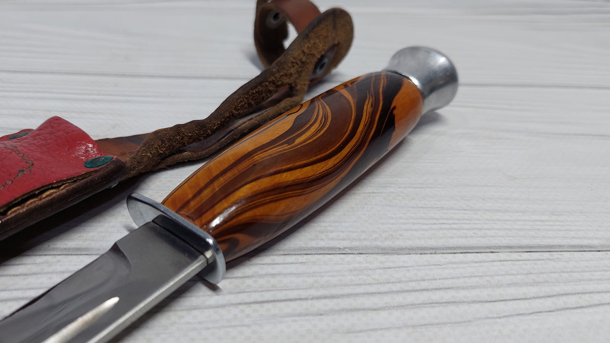 Vintage knife with a compass in the handle. Knife for a boy made in the GDR.