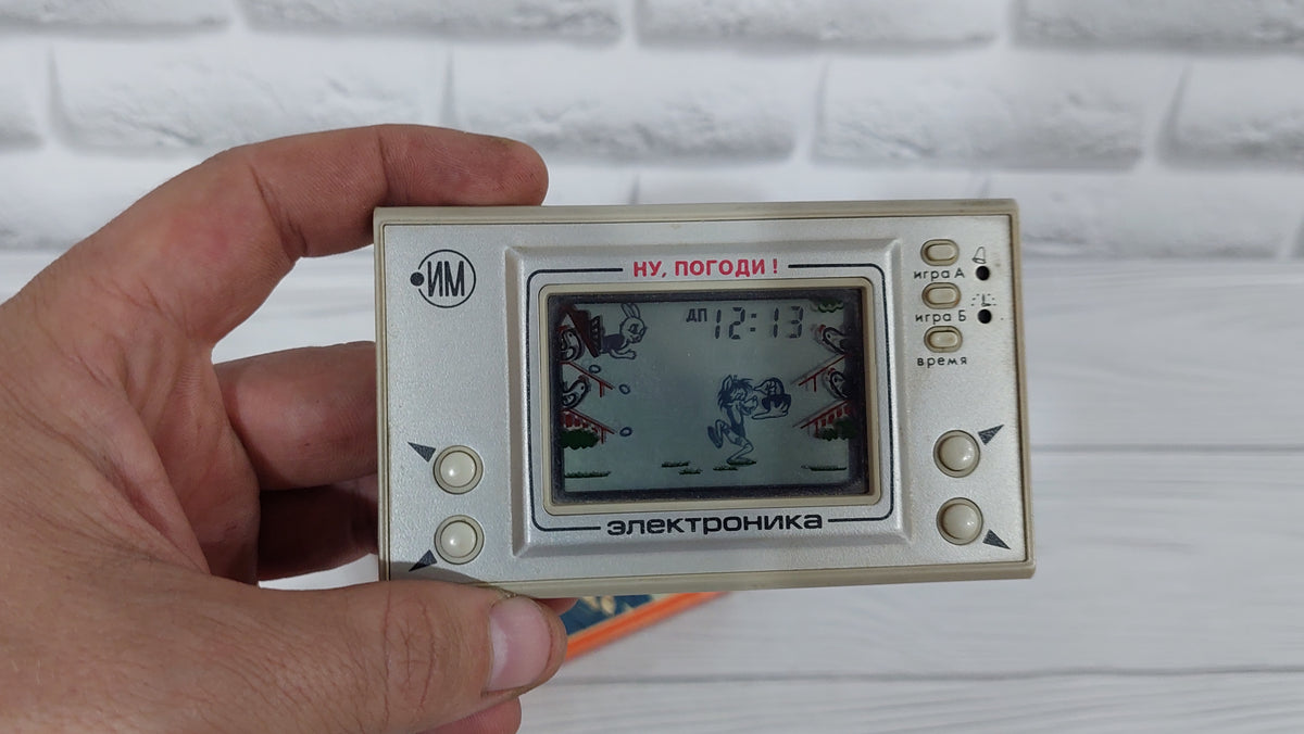 Electronics IM-02 Electronics game Well, wait a minute Soviet game Game on the screen Game USSR Made in USSR Clone Nintendo Game and Watch
