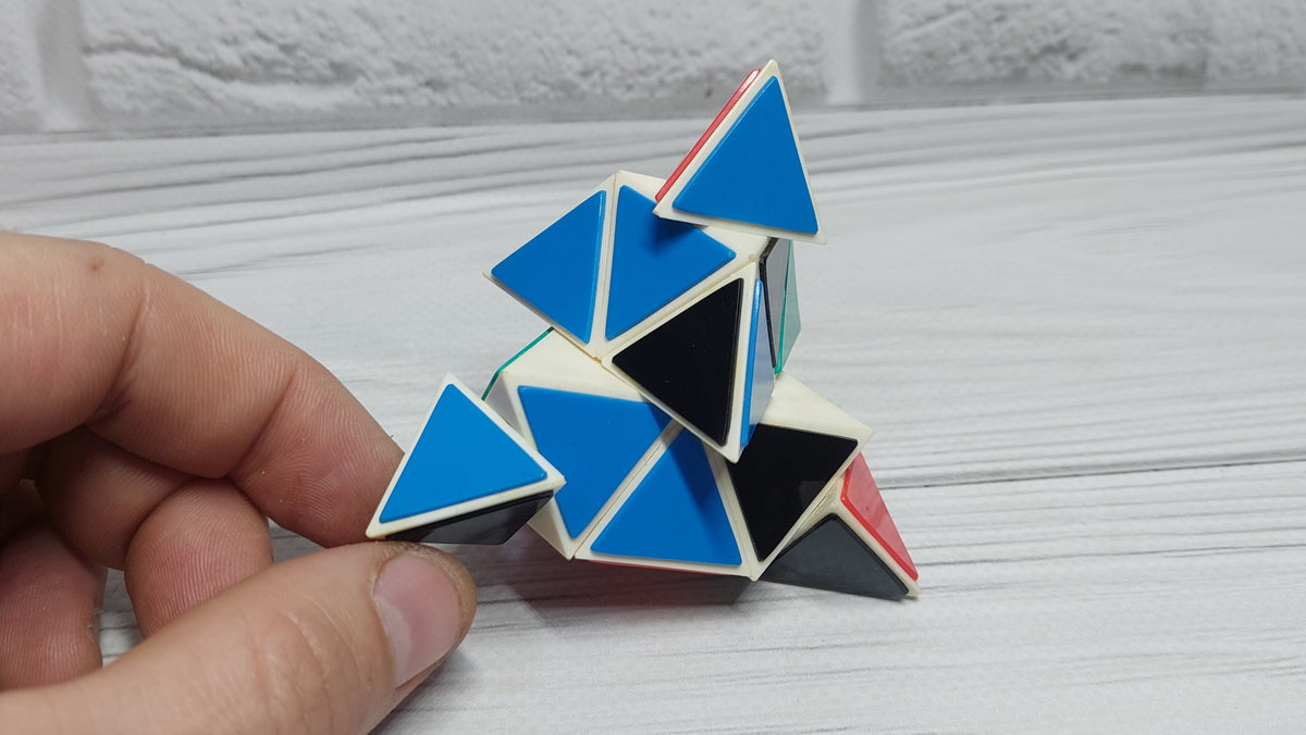 Pyramid puzzle volumetric logic game Kharkiv.