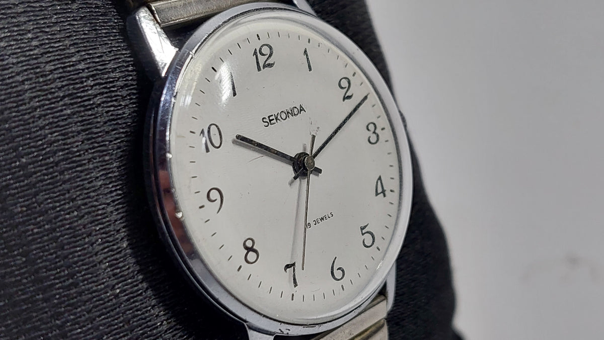Soviet antique clock "SECONDA" Mechanical clock, Mechanical clock USSR.