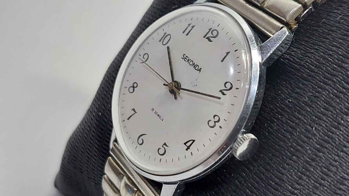 Soviet antique clock "SECONDA" Mechanical clock, Mechanical clock USSR.