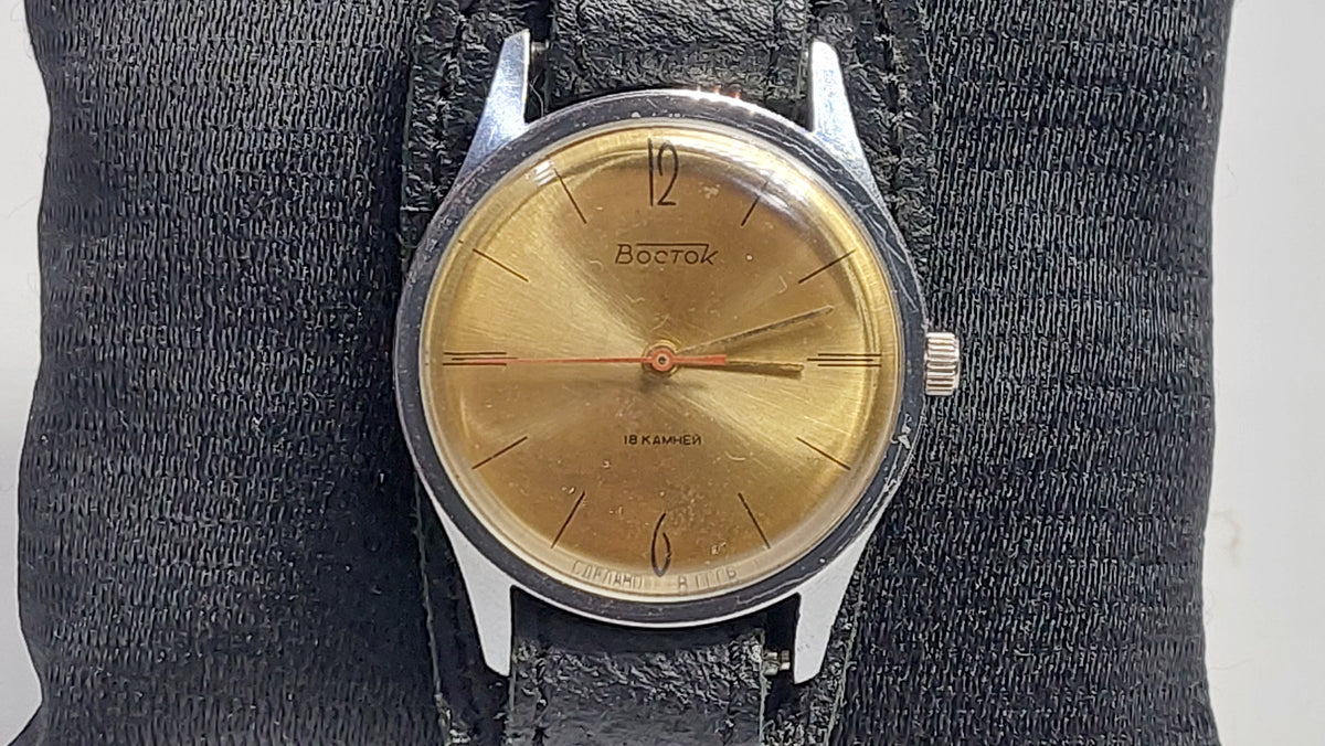 Soviet antique clock "VOSTOK" Mechanical clock, Mechanical clock USSR.
