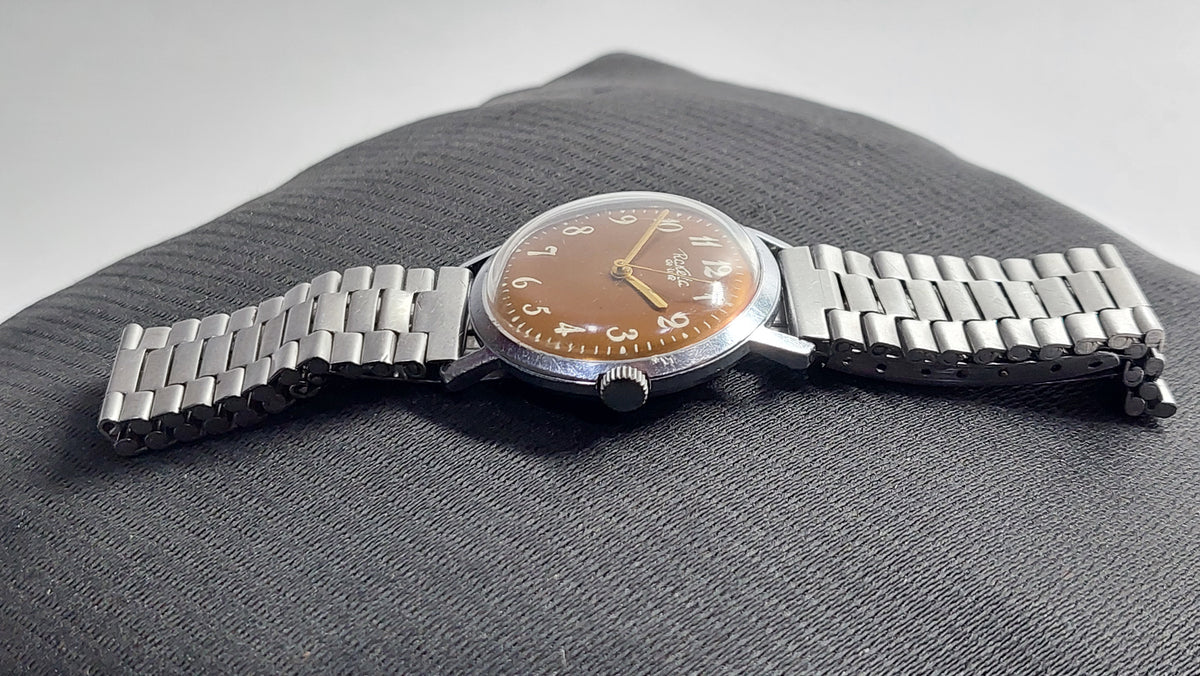 Soviet antique watch "RAKETA" Mechanical watch, Mechanical watch USSR. The watch is working.