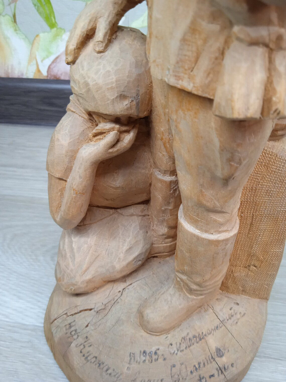 figurine wooden soldier returned home