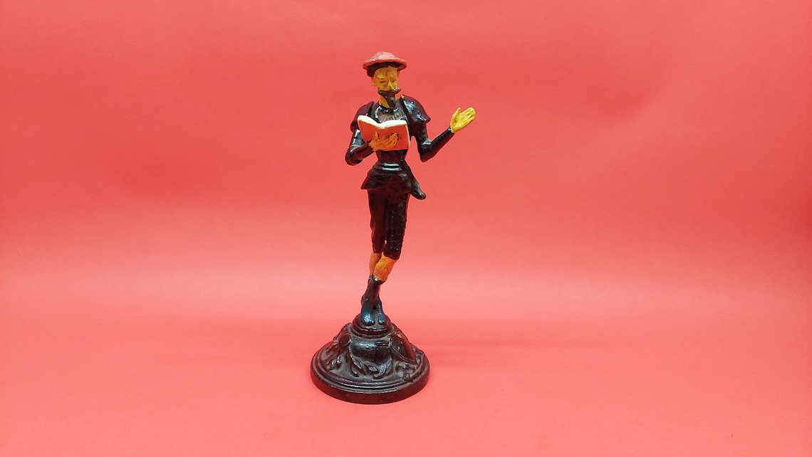 Antique table figurine of Don Quixote | Don Quixote Lamancha Literary character Figurine Figurine Souvenir Made in USSR