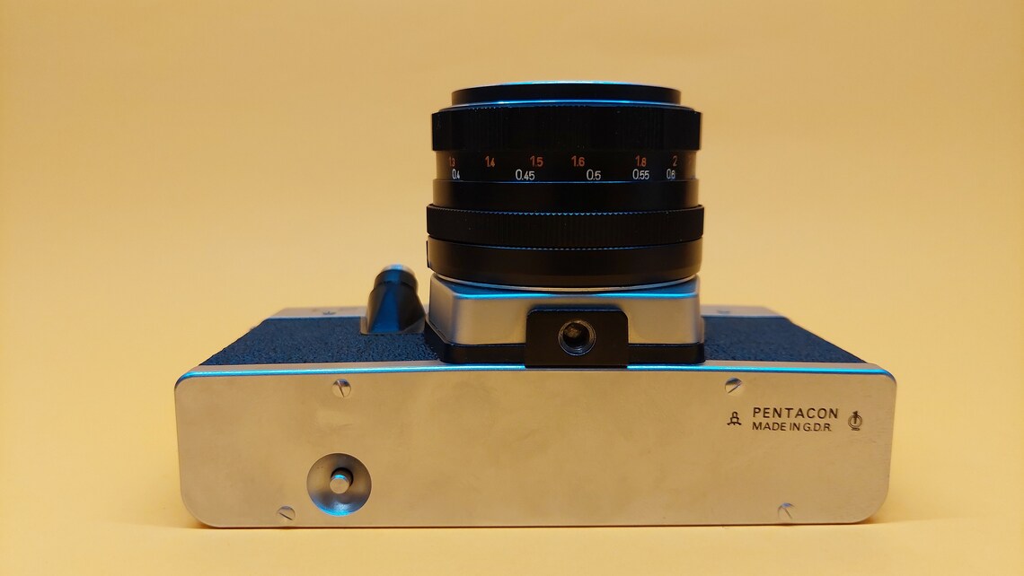 Camera PRAKTICA L2, PENTACON auto 1.8/50