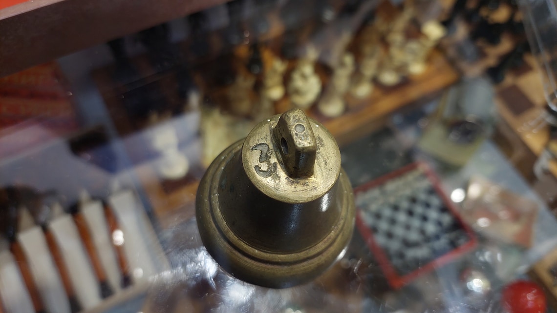 Antique bronze bell, bronze classical bell, bronze doorbell