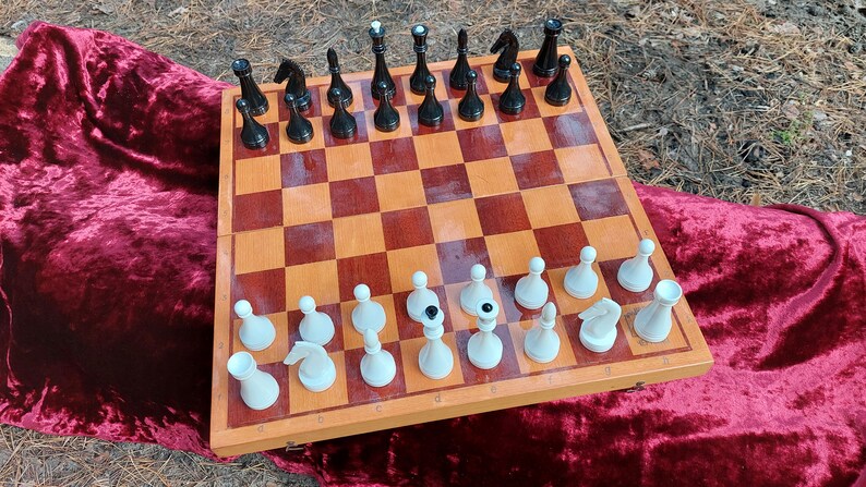 Original Grand Tournament Soviet Chess Set Russian Vintage USSR Plastic Antiques