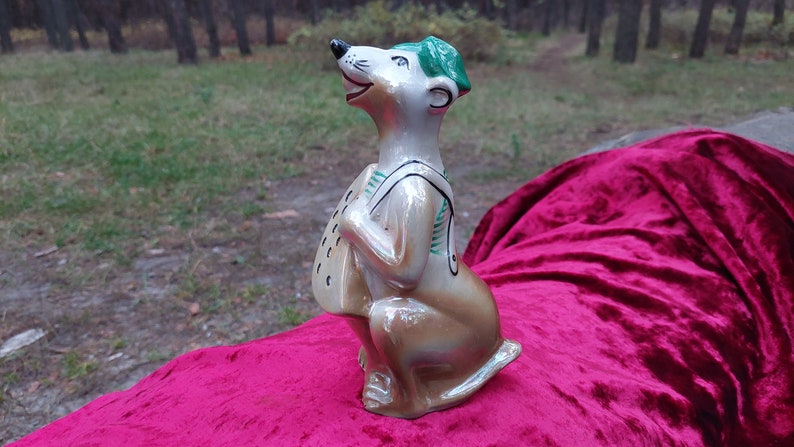 Porcelain figurine porcelain Mouse with cheese Gorodnitsa