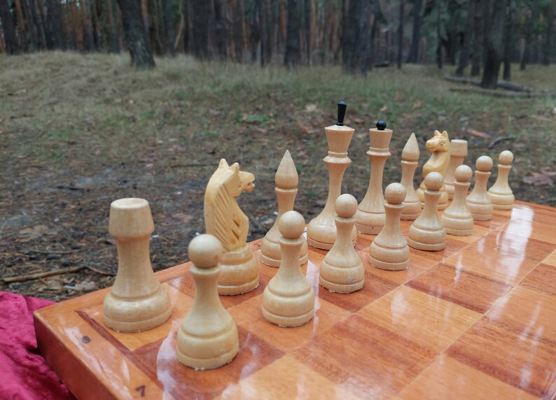 Soviet wooden chess set from the 70s in good condition