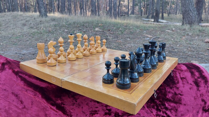 Vintage soviet chess set, big wooden russian chess players of the USSR in original board, russian chess, 1960s vintage chess set