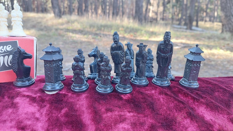 Antique vintage oriental style chess players // Very rare chess set // chess game, outdoor game, vintage chess, gift //